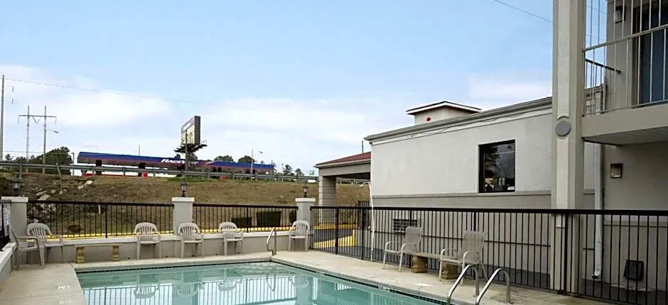 Days Inn by Wyndham Augusta/Fort Gordon