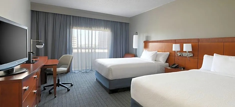 Courtyard by Marriott Dallas Las Colinas