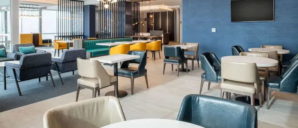 Fairbridge Inn Express