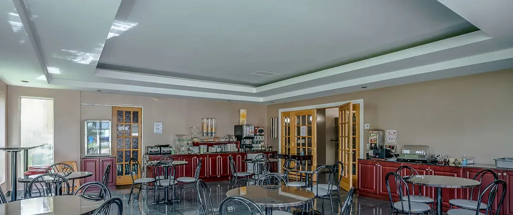 Quality Suites Ste Anne De Beaupre