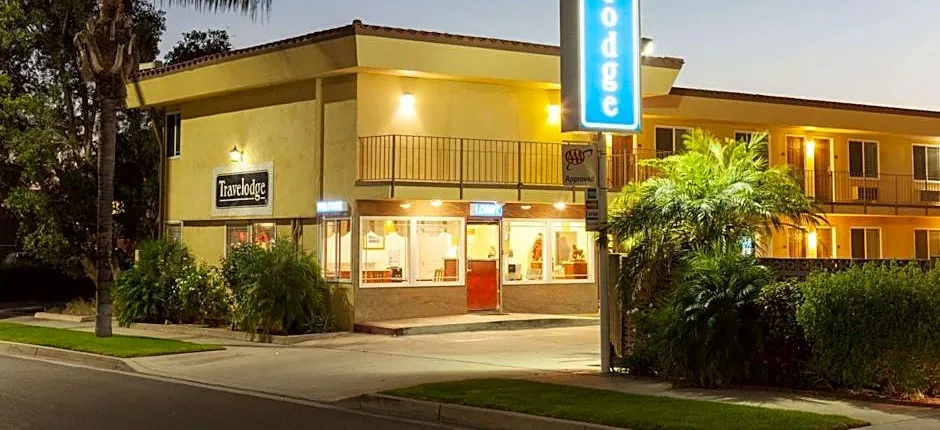 Travelodge by Wyndham Brea