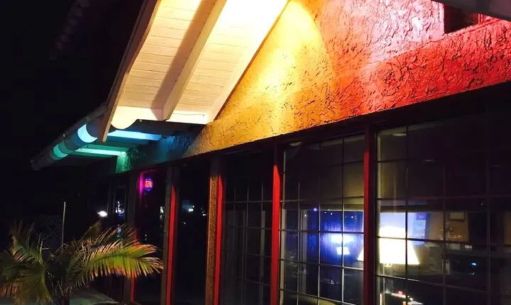 Econo Lodge Cocoa Beach near the Port