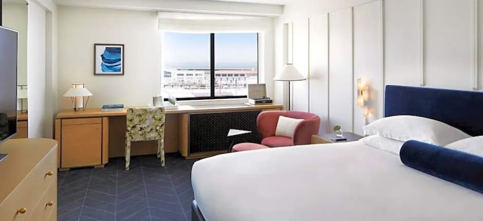 Kimpton Alton Fishermans Wharf By IHG