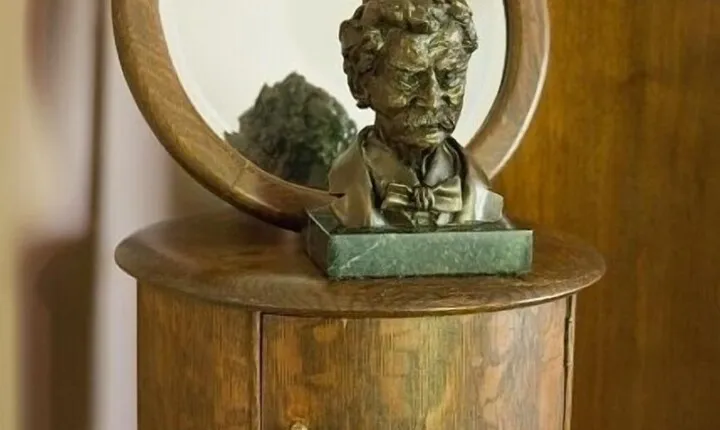 Garth Woodside Mansion BB