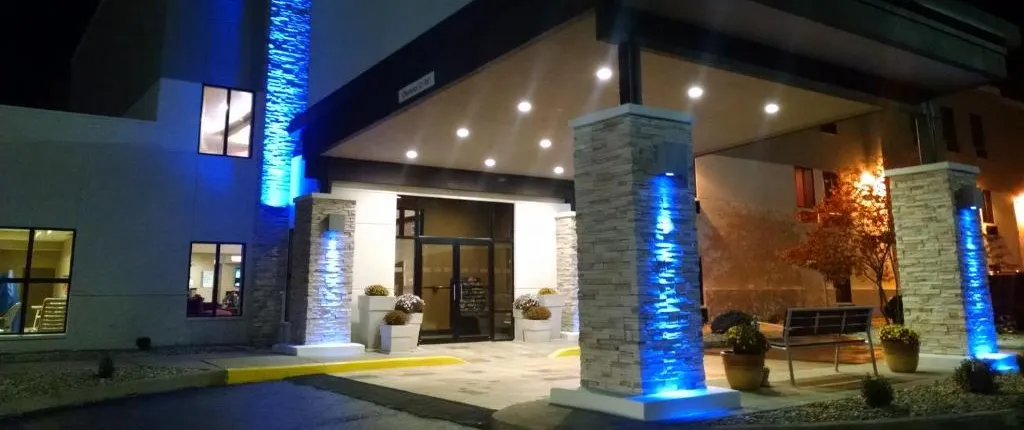 Holiday Inn Express Cloverdale - (Greencastle)