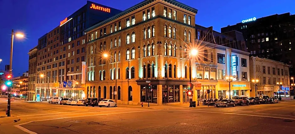 Milwaukee Marriott Downtown