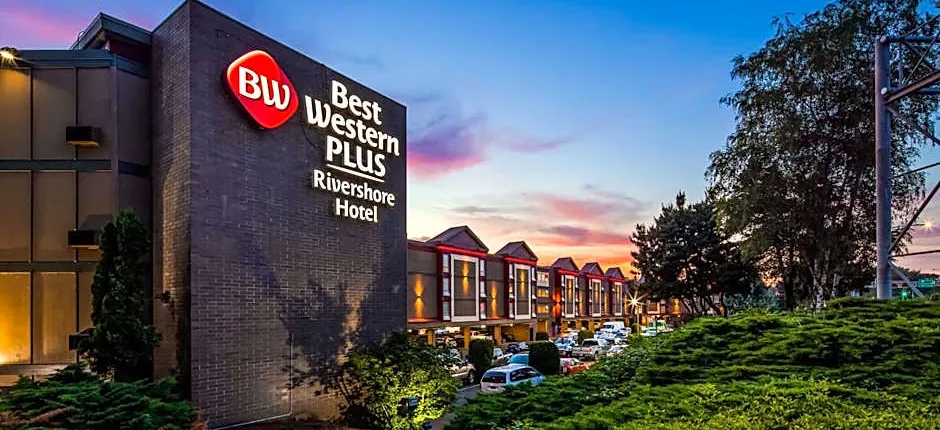 Best Western Plus Rivershore Hotel