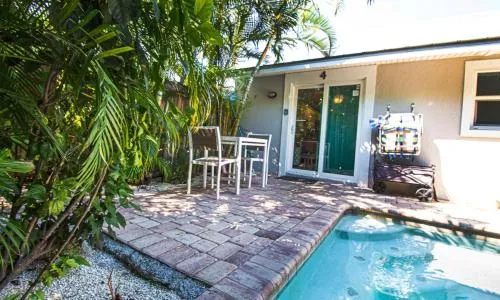 Coconut Cottage #4 by AMI Locals