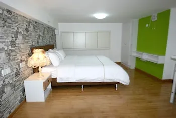 FeiGe International apartment