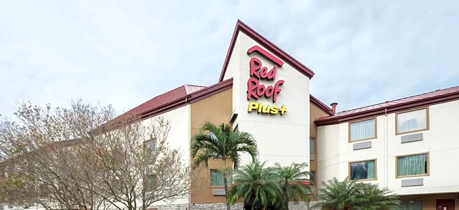 Red Roof PLUS+ West Palm Beach