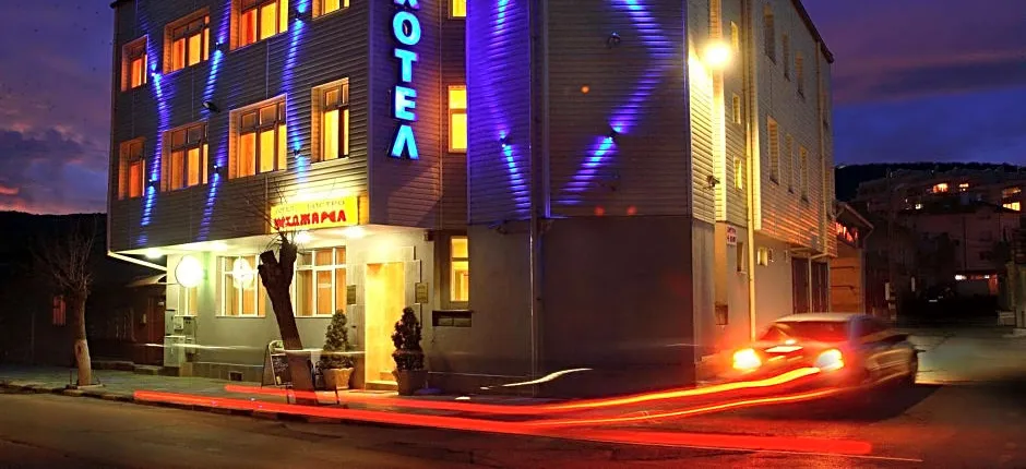 Hotel Mehdjarel
