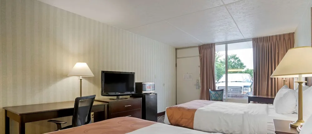Quality Inn