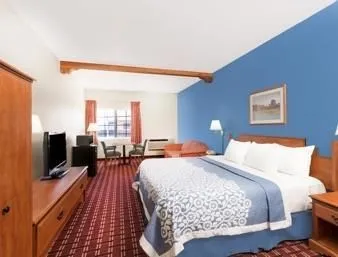 Days Inn and Suites Lordsburg
