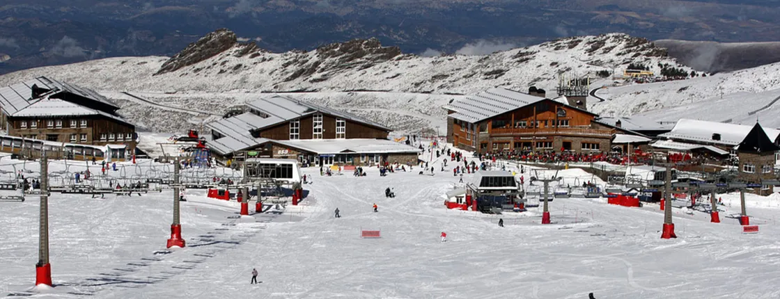 APARTAMENTOS SIERRA NEVADA 3000 FUENTE DEL TESORO