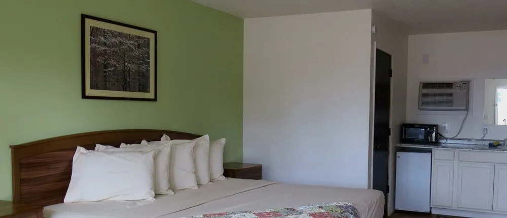 The Country Inn of Eureka Springs