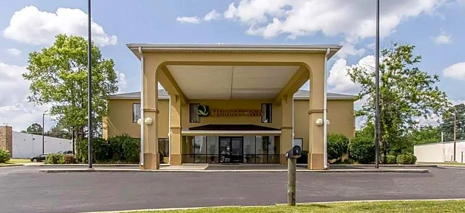 Quality Inn Andalusia