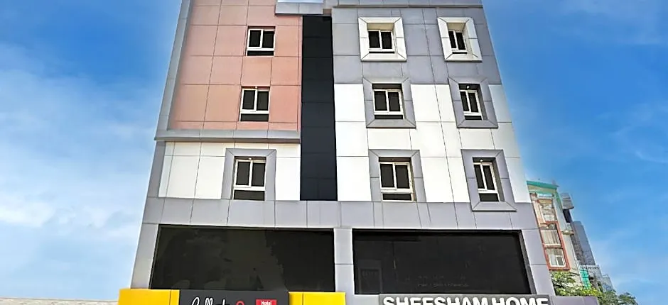 Collection O SSR Royal Suites