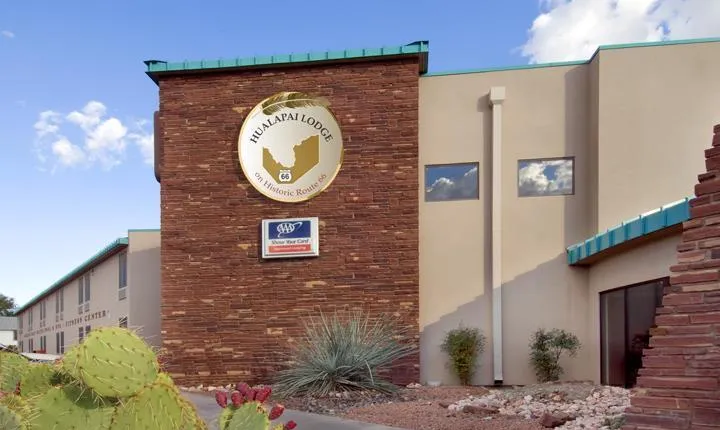 Hualapai Lodge