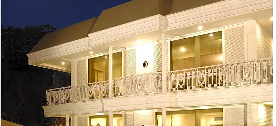 Hotel Diplomat