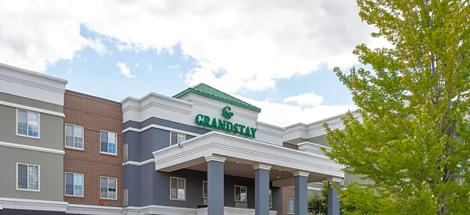 Grandstay Apple Valley