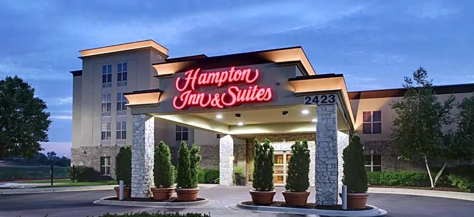 Hampton Inn By Hilton And Suites Chicago/Aurora, Il