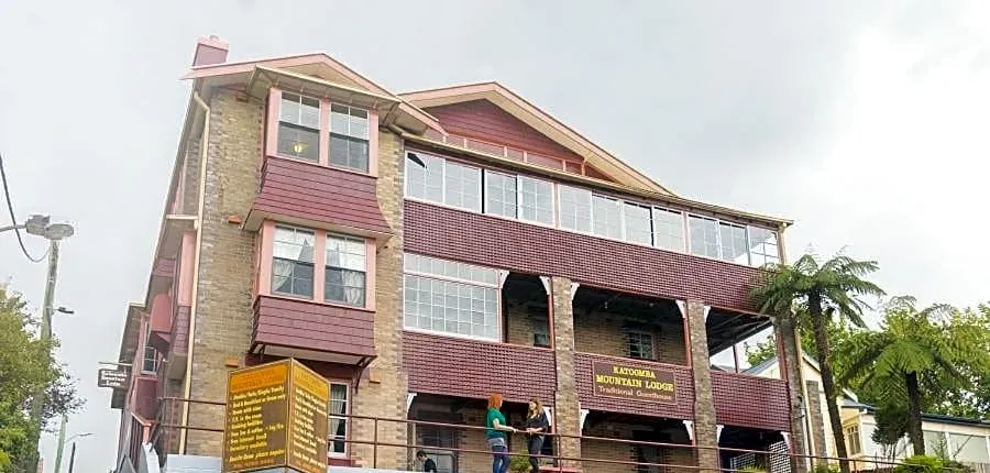 Katoomba Mountain Lodge