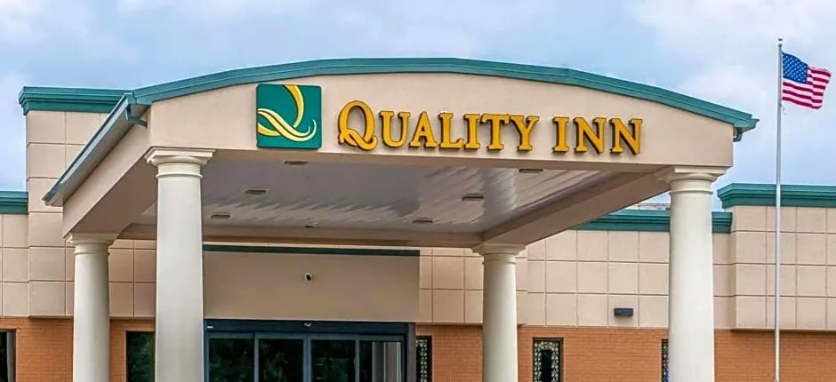 Quality Inn Huntingburg