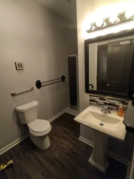 Southern Luxury Suites at Winder