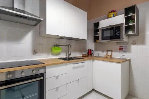 Carmen E Paul Sorrento