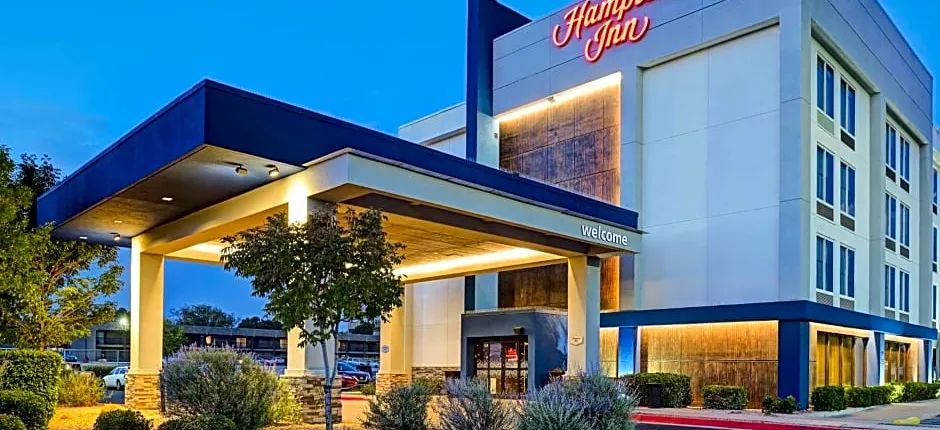 Hampton Inn By Hilton Albuquerque-University/Midtown