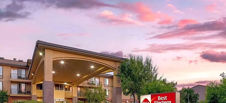 Best Western Plus Country Park Hotel