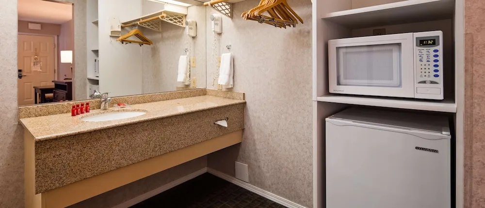 SureStay by Best Western North Vancouver Capilano