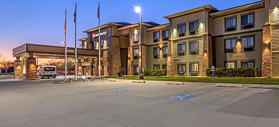 Best Western Plus Grand Island Inn And Suites