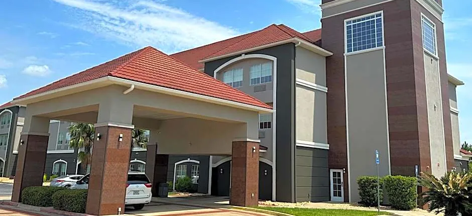 La Quinta Inn & Suites by Wyndham Macon West