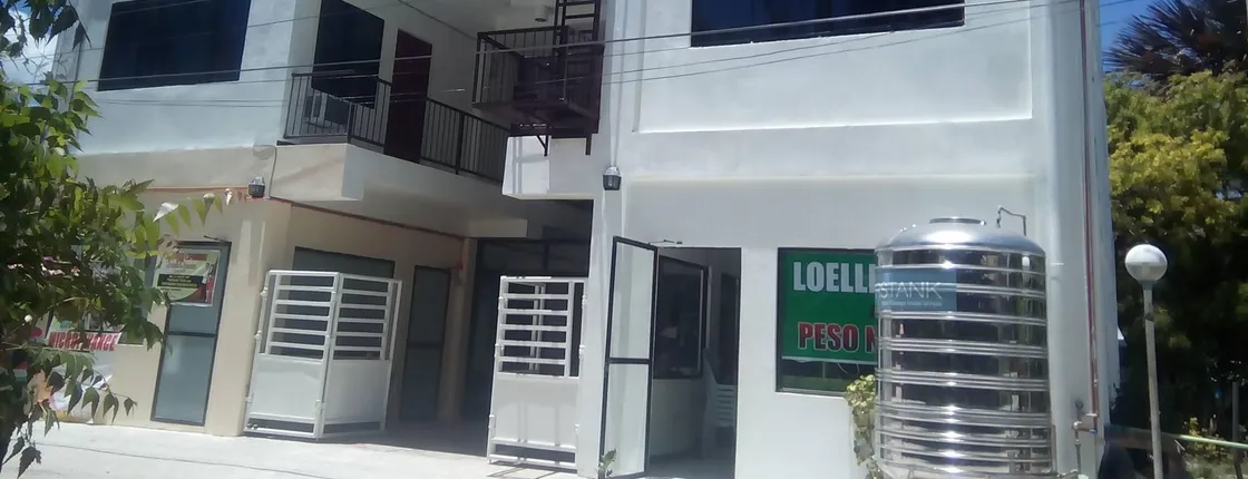 Luna Oslob Travellers Inn
