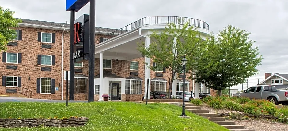 Baymont by Wyndham Jefferson City
