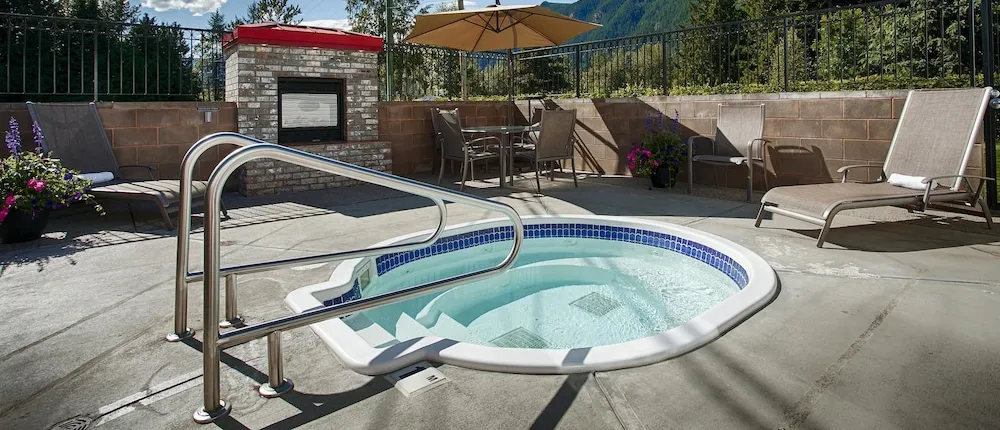 Best Western Sicamous Inn