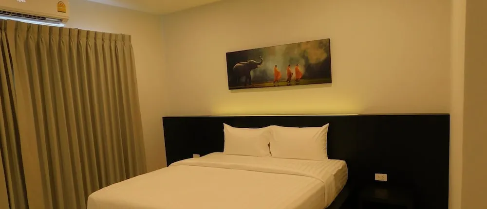 OYO 517 Baan Plaai Ngam