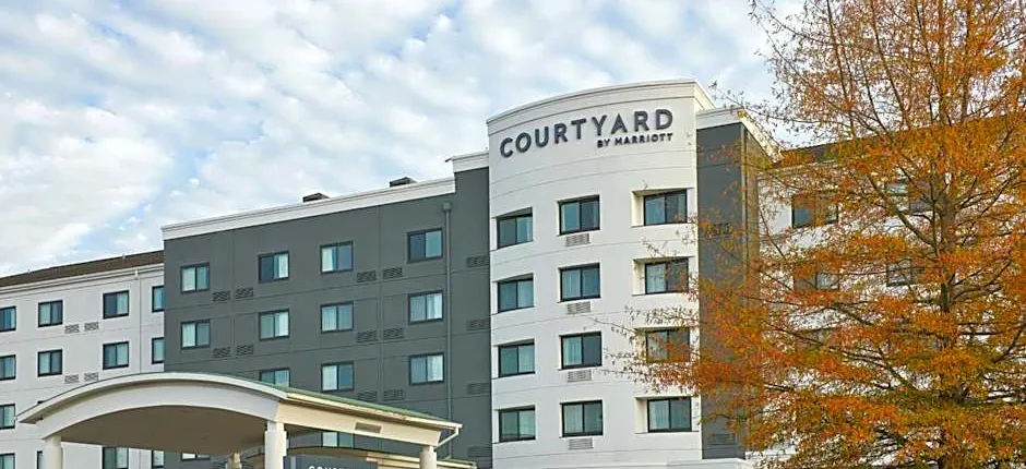 Courtyard by Marriott Bristol