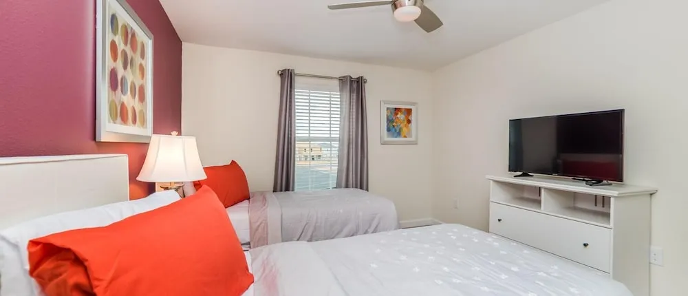 1593 Moon Valley Drive