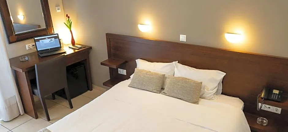 HOTEL HILL