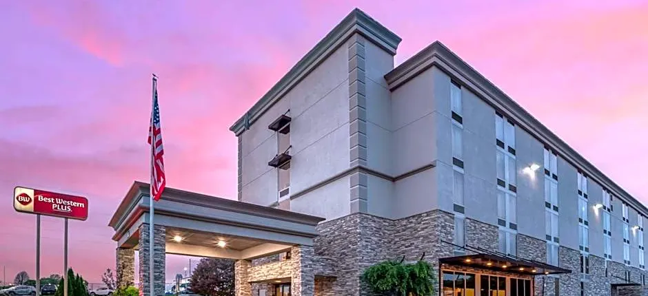 Best Western Plus Greenville I-385 Inn & Suites
