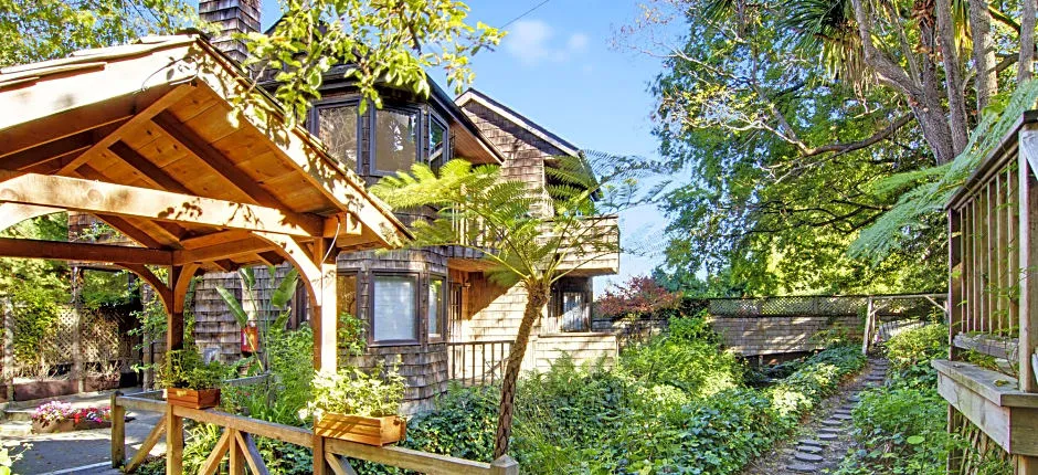 Babbling Brook Inn