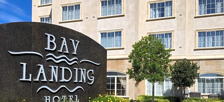 Bay Landing Hotel