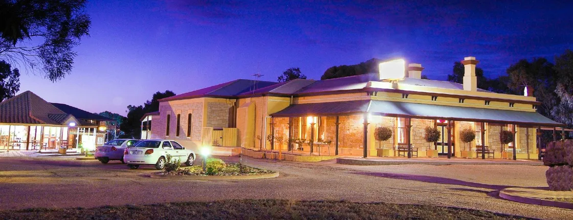 The Standpipe Golf Motor Inn