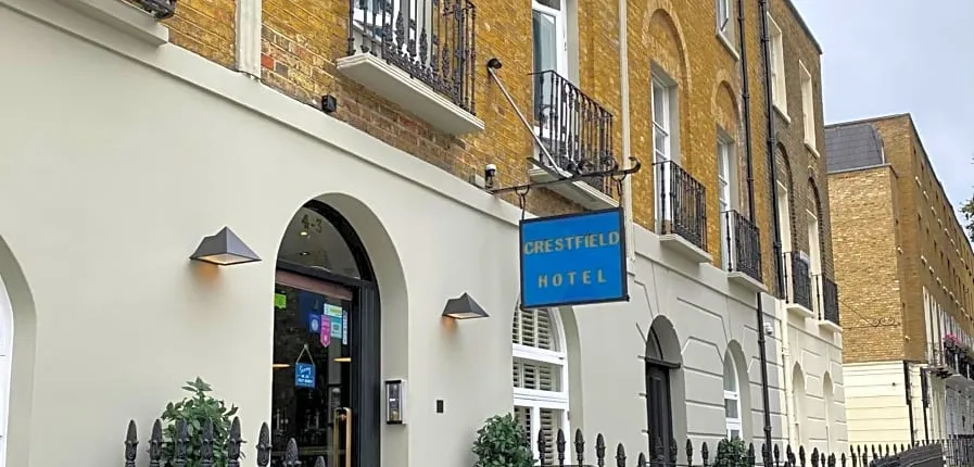 Crestfield Hotel