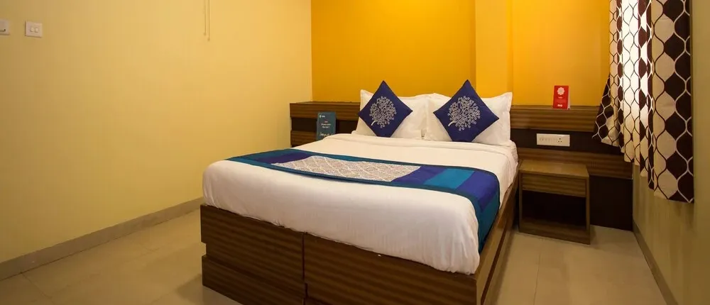 OYO 10679 Hotel Nanashree Executive