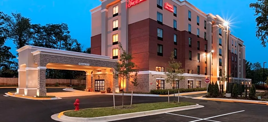Hampton Inn By Hilton & Suites Camp Springs