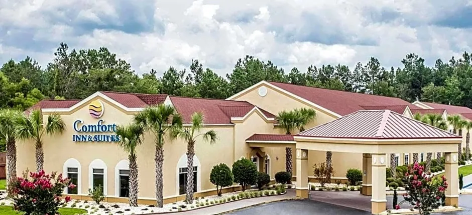 Comfort Inn & Suites Walterboro I-95