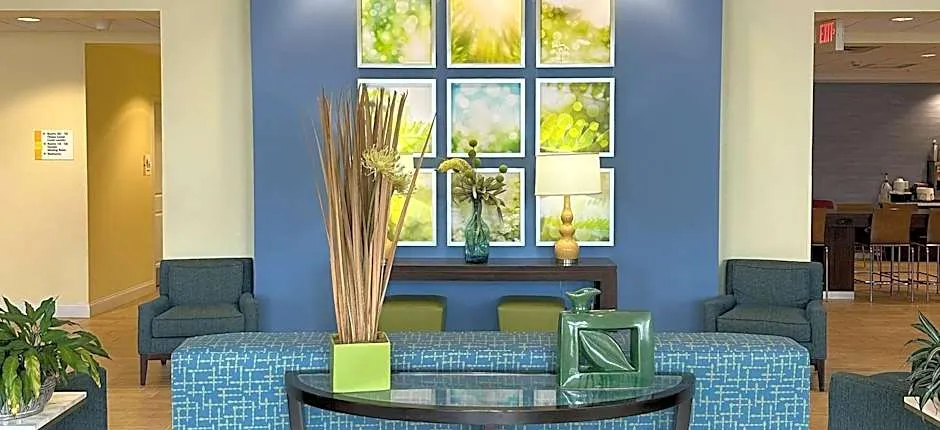 Sleep Inn & Suites Altoona North